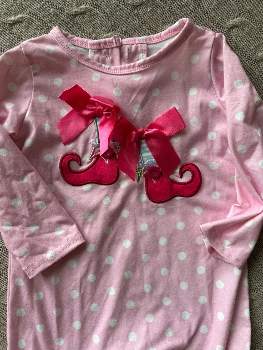 EUC Baby Girl Christmas Elf Pajama, Pink Polka Dot Bows, 6-12 Months